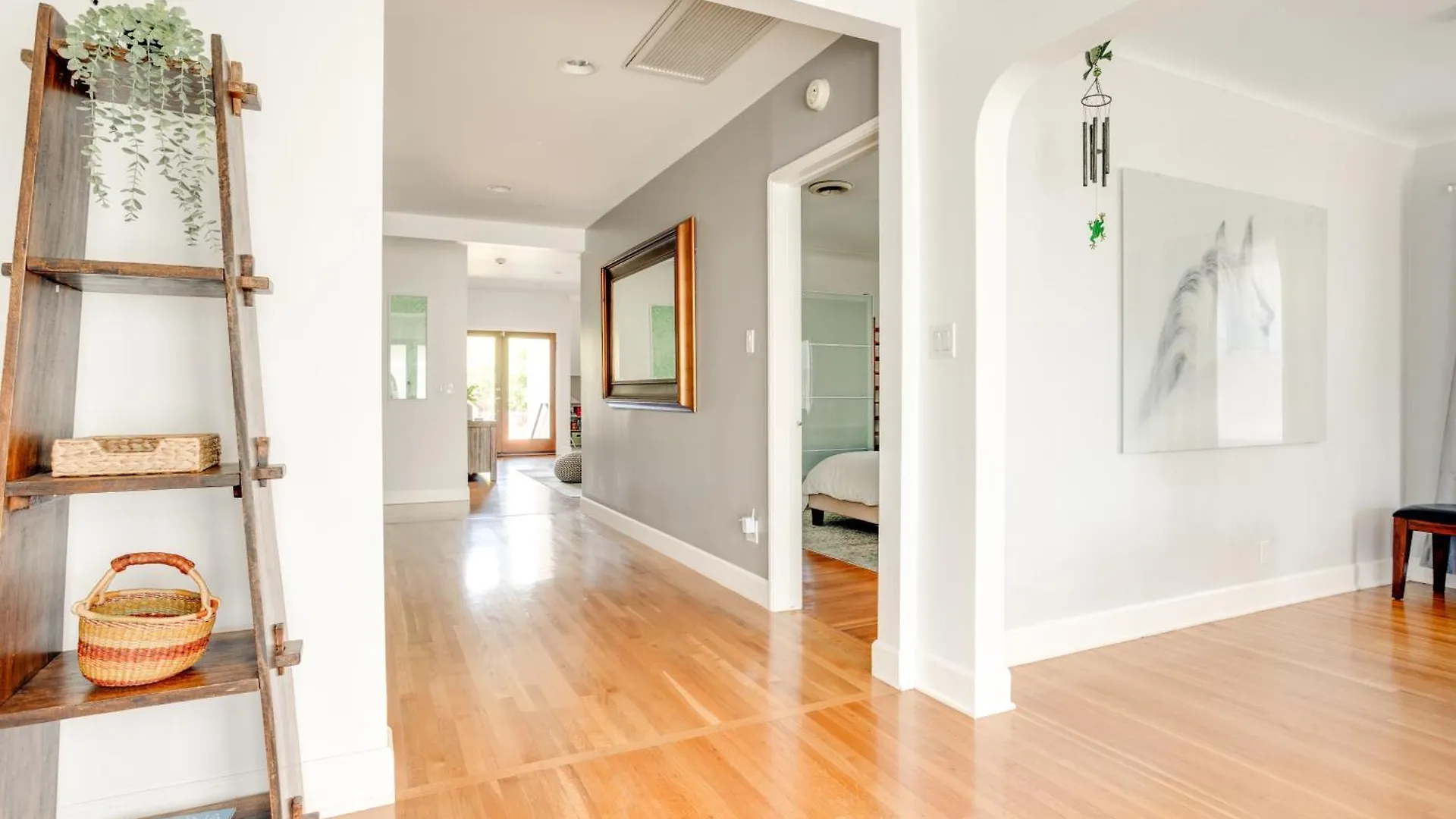 Fabulous For Families & Business 5/3 + 1/1 Studio Los Angeles Feriehus