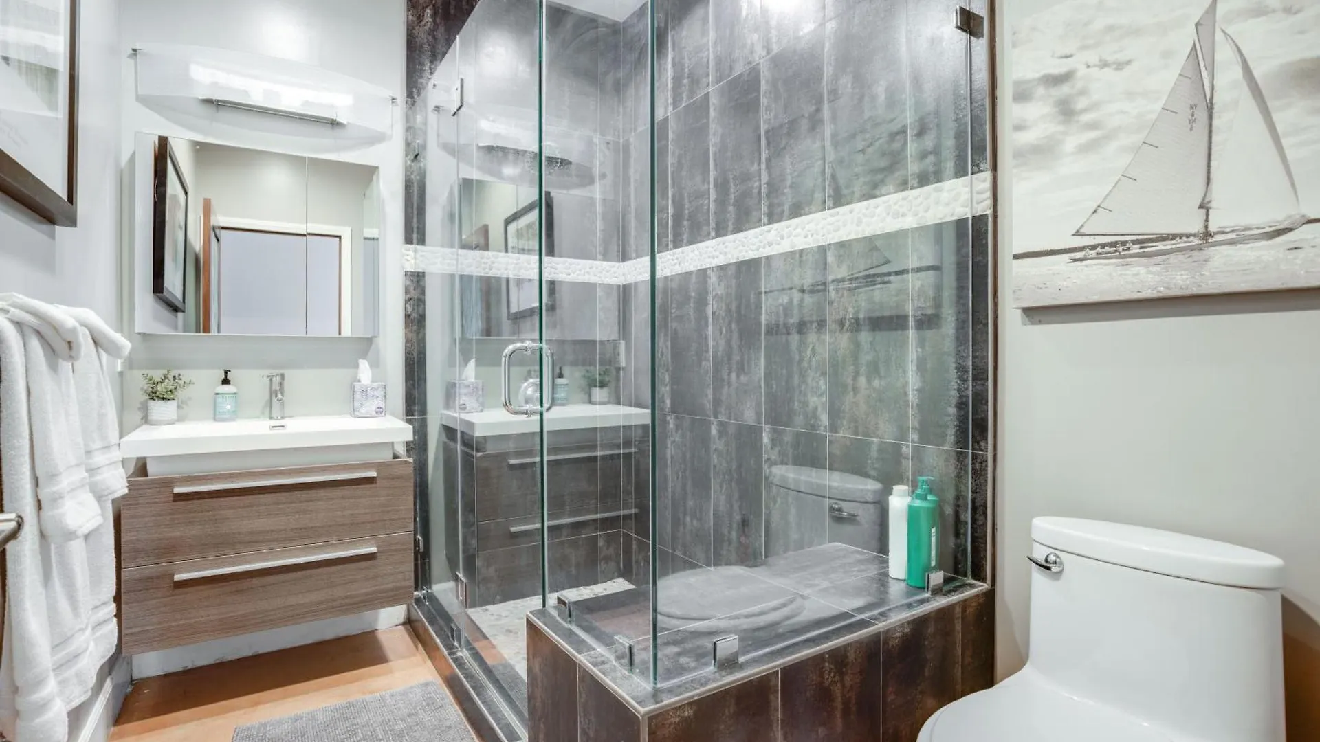 Feriehus Fabulous For Families & Business 5/3 + 1/1 Studio Los Angeles