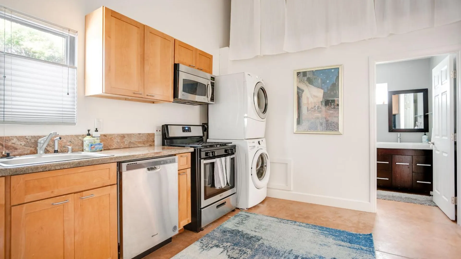 Feriehus Fabulous For Families & Business 5/3 + 1/1 Studio Los Angeles