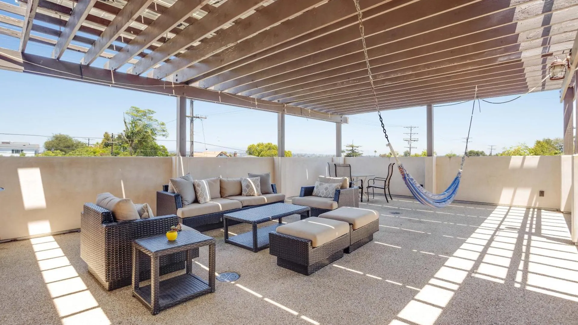 Feriehus Fabulous For Families & Business 5/3 + 1/1 Studio Los Angeles
